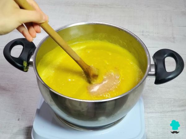 Receta de Crema de calabaza y calabacín: un plato fácil, suave y sabroso de temporada - Paso 8