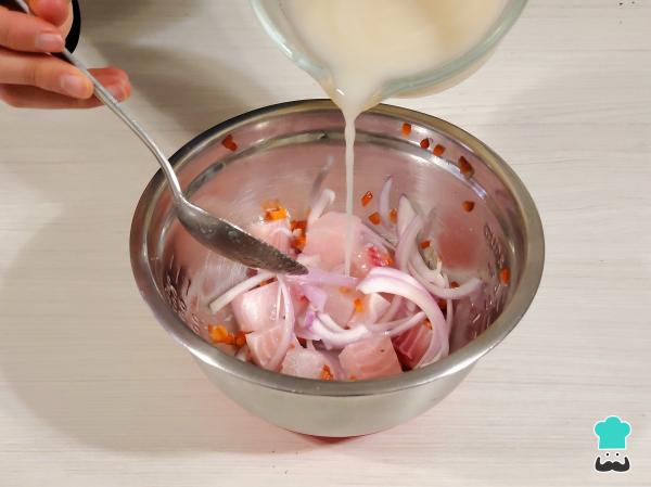Receta de Ceviche de corvina peruano - Paso 6