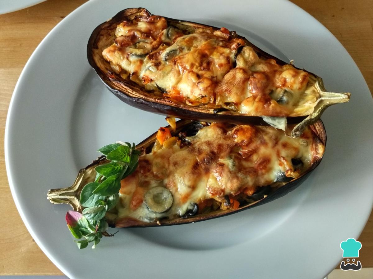 Receta de Berenjenas rellenas de verduras y aceitunas