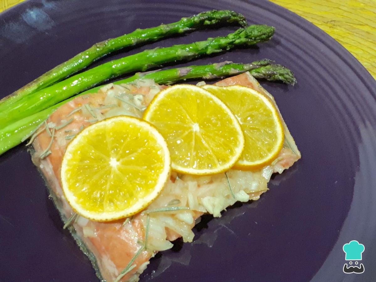 Receta de Salmón a la naranja al horno