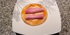 Receta de Arepa con mozarrella y jamon.