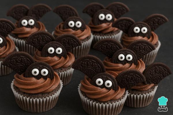 Cupcakes de Halloween - Cupcakes de Oreo en forma de murciélago