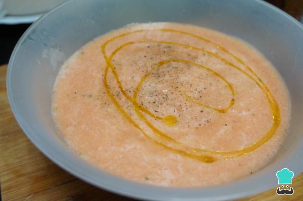 Receta de Gazpacho de sandía - Paso 6