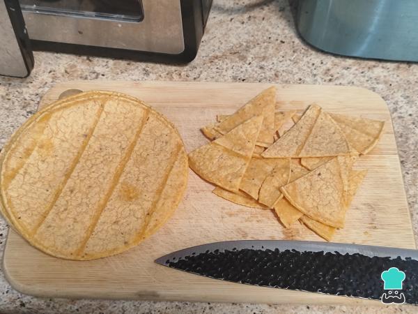 Receta de Chilaquiles verdes con bistec - Paso 1