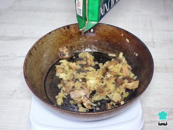 Receta de Pollo en salsa de champiñones sin nata - Paso 4