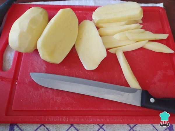 Receta de Salchipapas peruanas - Paso 1