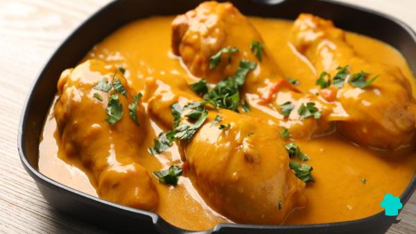 Receta de Pollo en salsa española: el guiso casero fácil y más sabroso - Paso 6