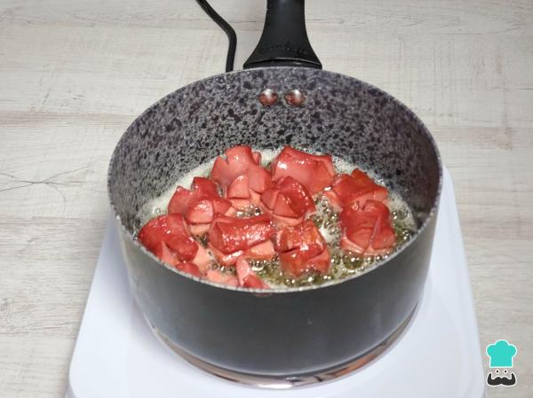 Receta de Salchipapa colombiana - Paso 4