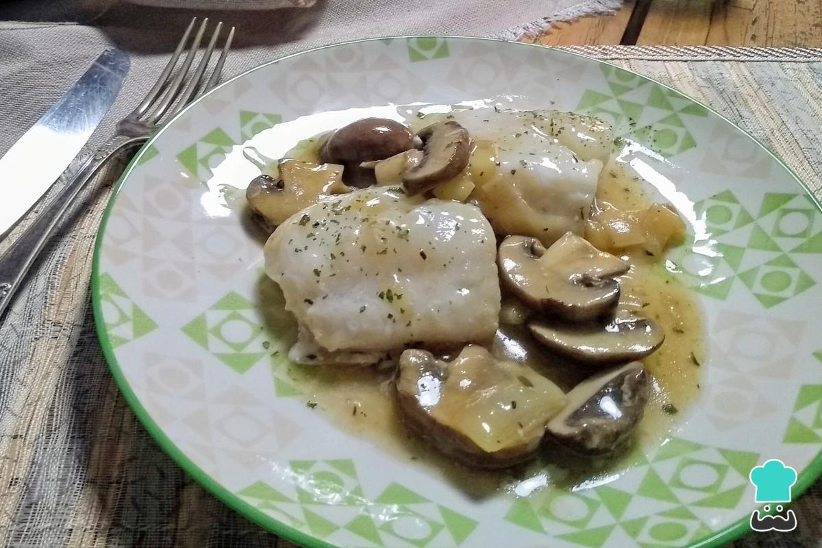 Receta de Bacalao con champiñones