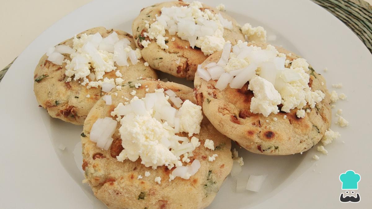 Receta de Bocoles de frijol