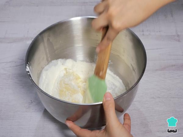 Receta de Bizcocho de coco y yogur - Paso 5