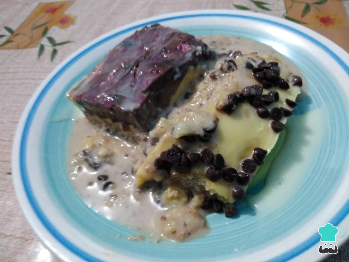Receta de Torta de galletas con pudin de chocolate y vainilla