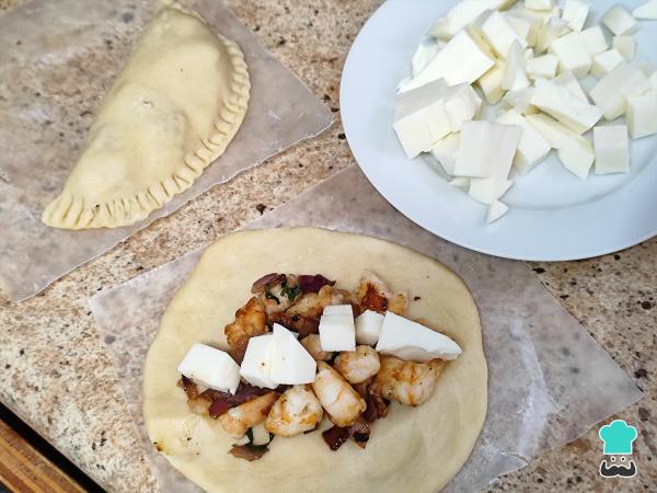Receta de Masa para empanadas de camarón - Paso 6