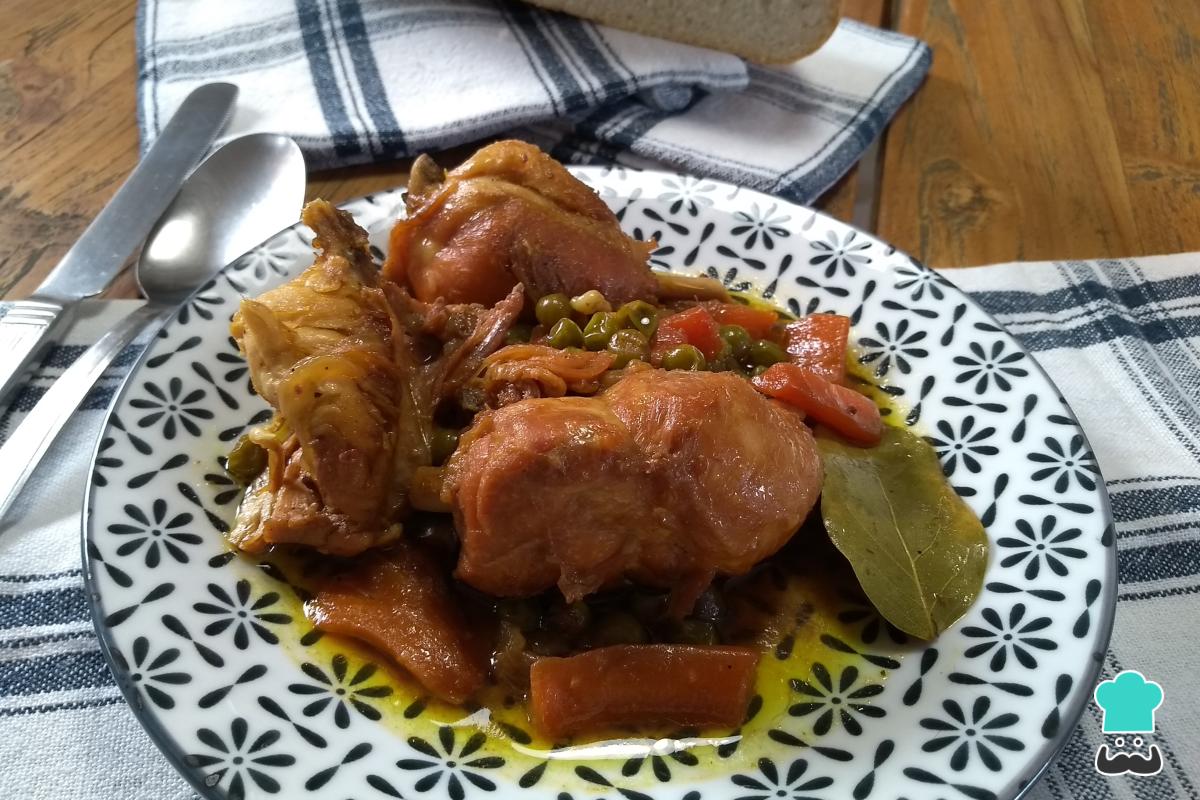 Receta de Pollo troceado en salsa