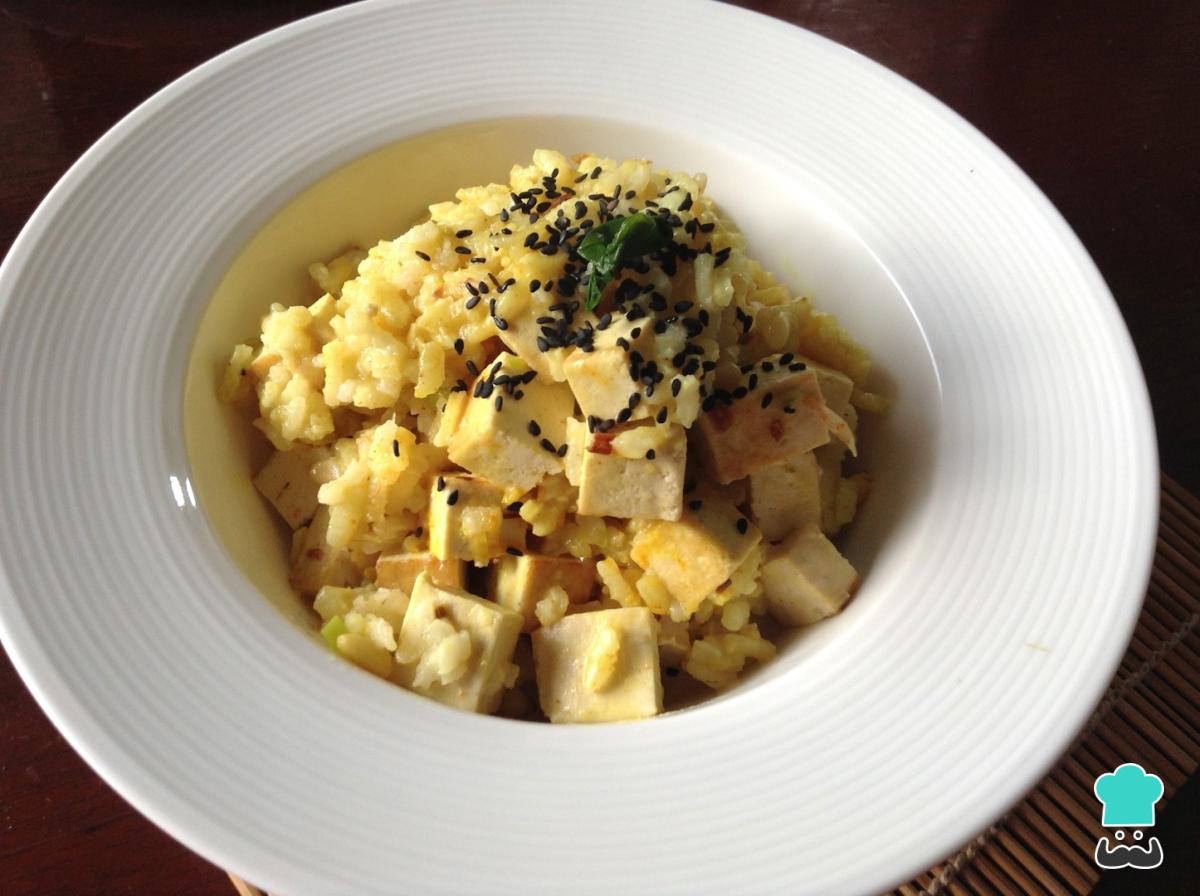 Receta de Arroz al curry con tofu