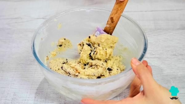 Receta de Cookies americanas sin gluten: el truco definitivo para que queden tiernas por dentro y crujientes por fuera - Paso 5