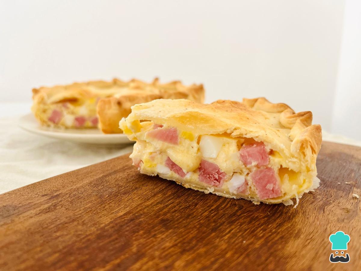 Receta de Tarta de jamón, queso y huevo duro