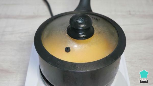 Receta de Tarta de zanahoria sin horno: el carrot cake más fácil y delicioso hecho en sartén - Paso 7