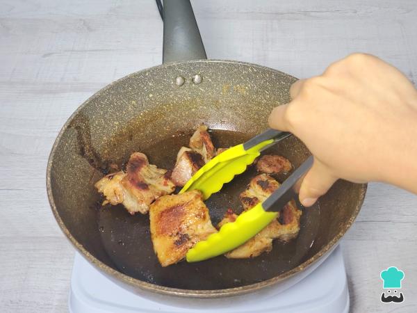 Receta de Carapulcra chinchana - Paso 2