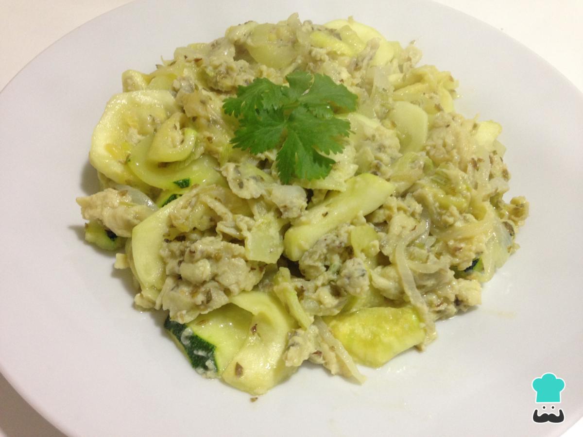 Receta de Huevos revuetos con calabacín