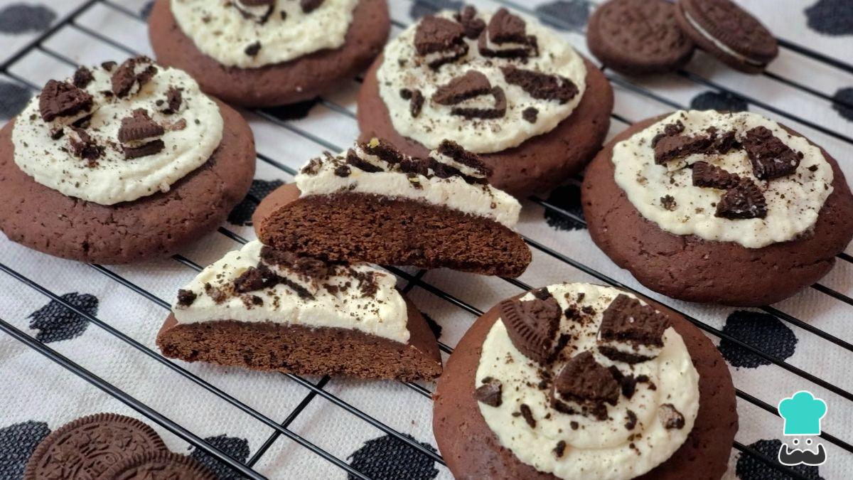 Receta de Las Crumbl Cookies de Oreo más virales y fáciles de hacer
