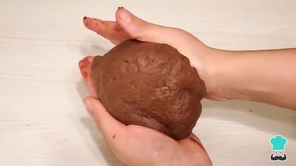 Receta de Las Crumbl Cookies de Oreo más virales y fáciles de hacer - Paso 6