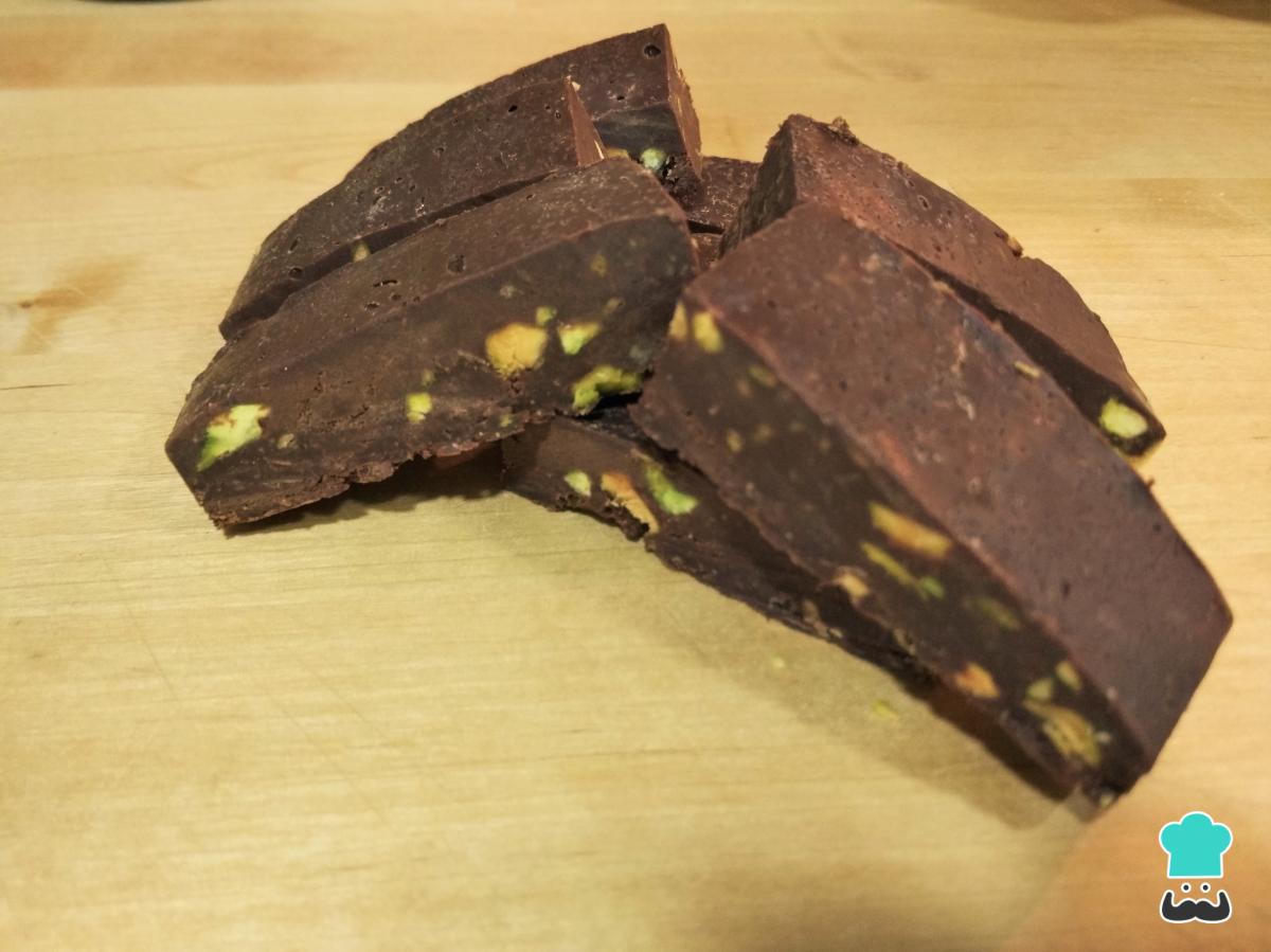 Receta de Barritas de chocolate y frutos secos