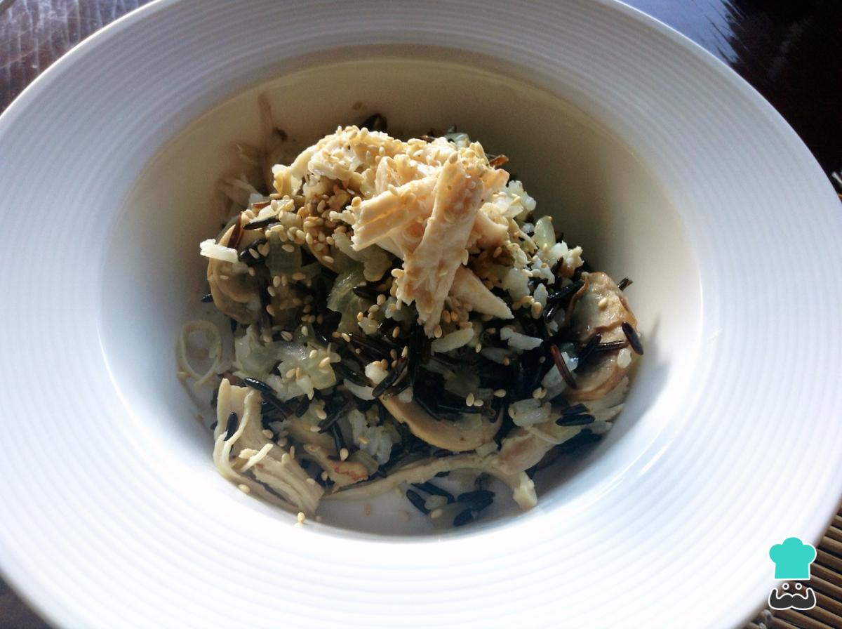 Receta de Arroz salvaje con pollo y setas