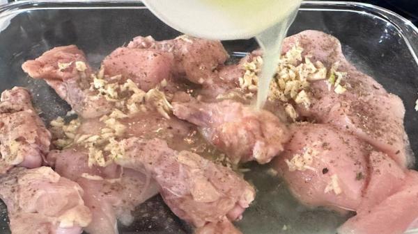 Receta de Pollo al limón de la abuela: jugoso, tierno y lleno de sabor - Paso 2