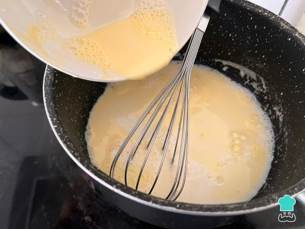 Receta de Kuchen de manzana con crema pastelera - Paso 7