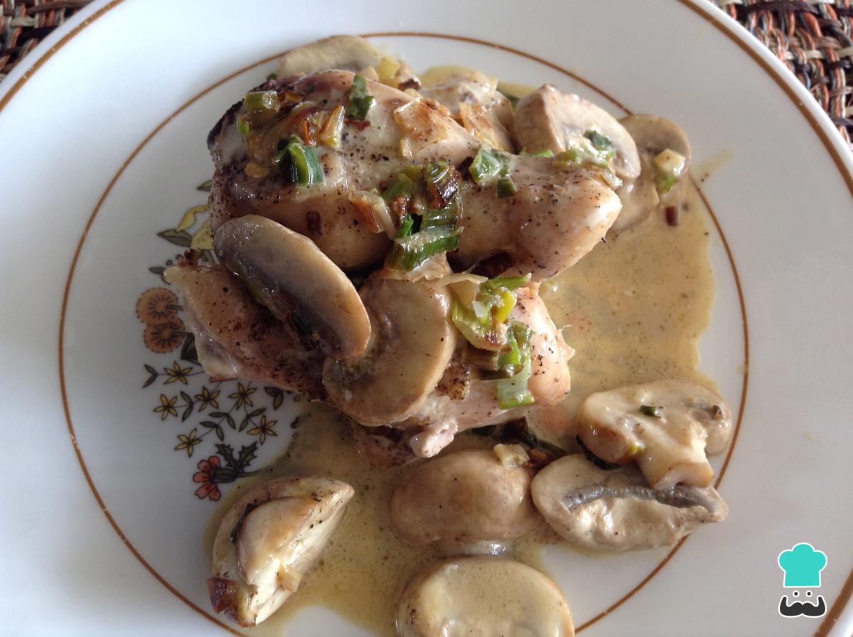 Receta de Pollo al ajillo con champiñones