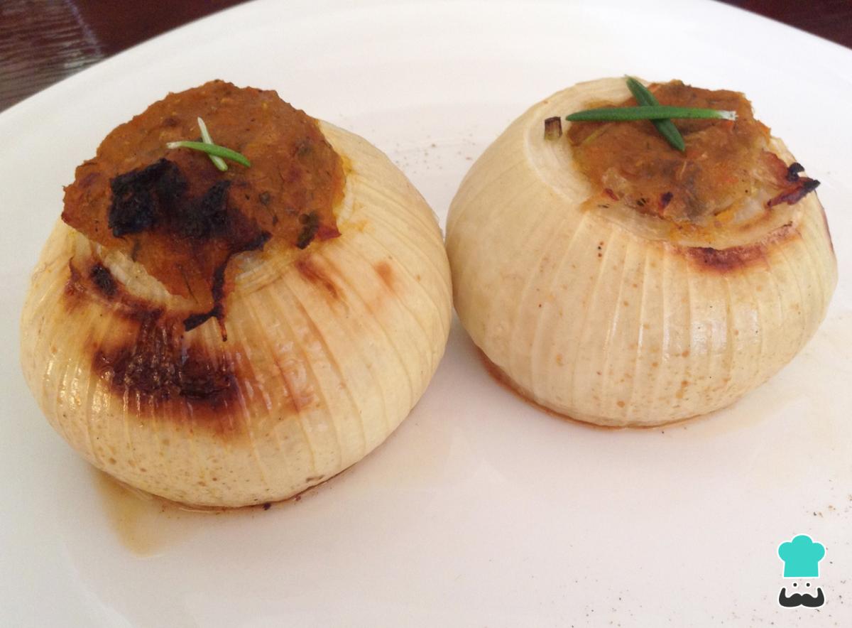 Receta de Cebollas rellenas de carne picada