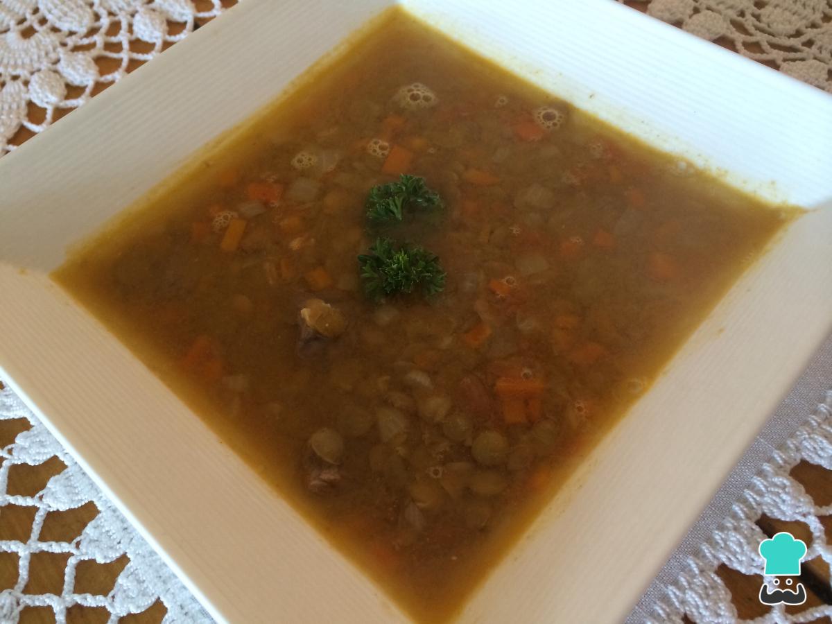 Receta de Sopa de lentejas turca