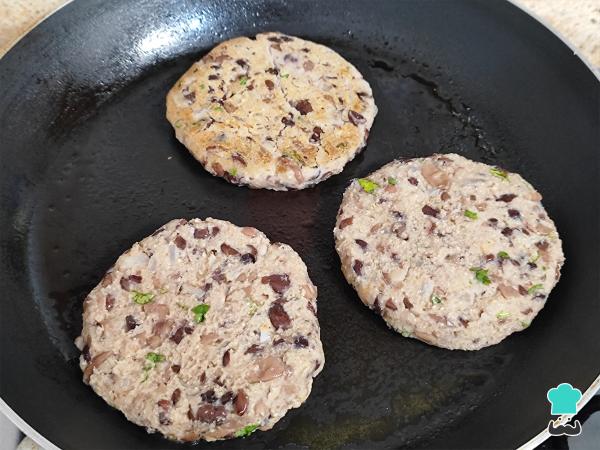 Receta de Hamburguesa de frijoles - Paso 5