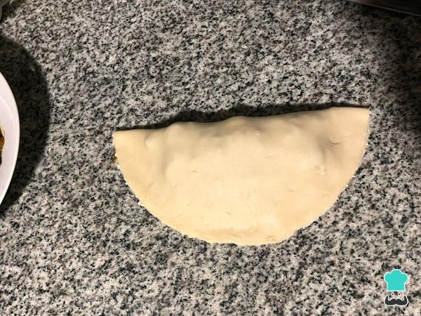 Receta de Empanadas fritas chilenas - Paso 25