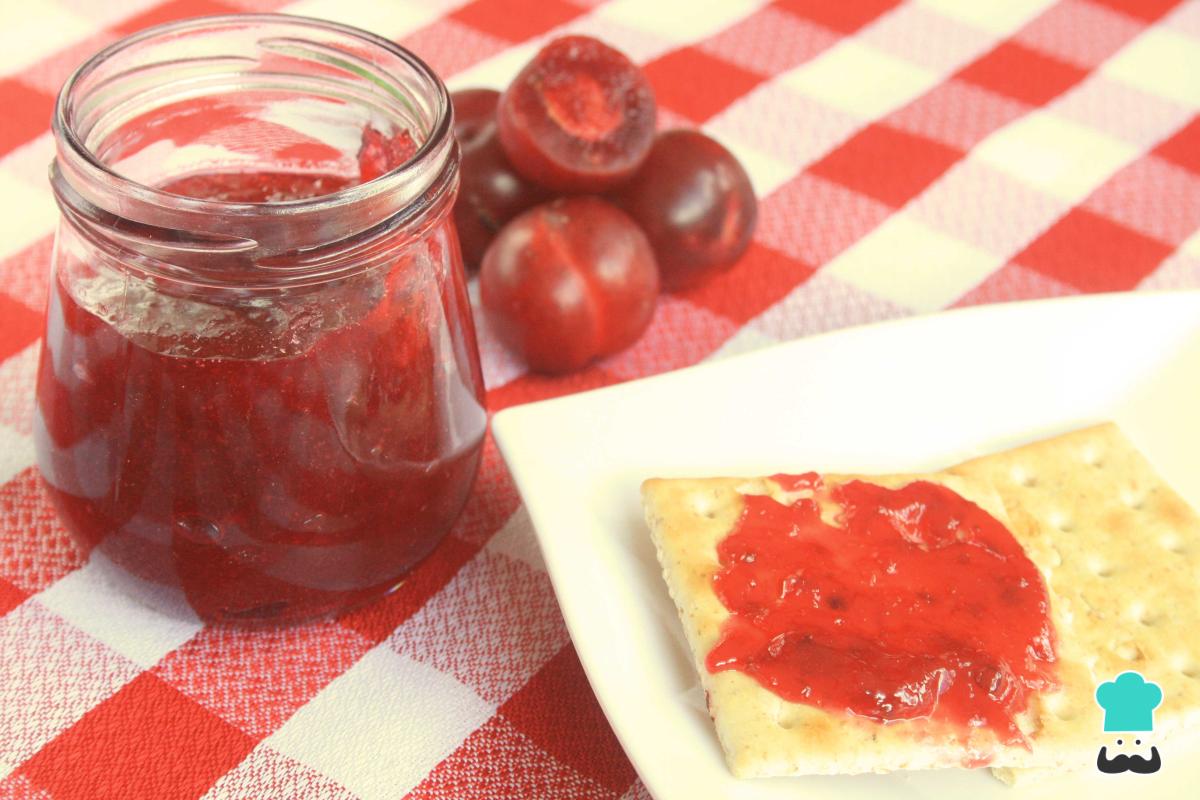 Receta de Mermelada de ciruela roja