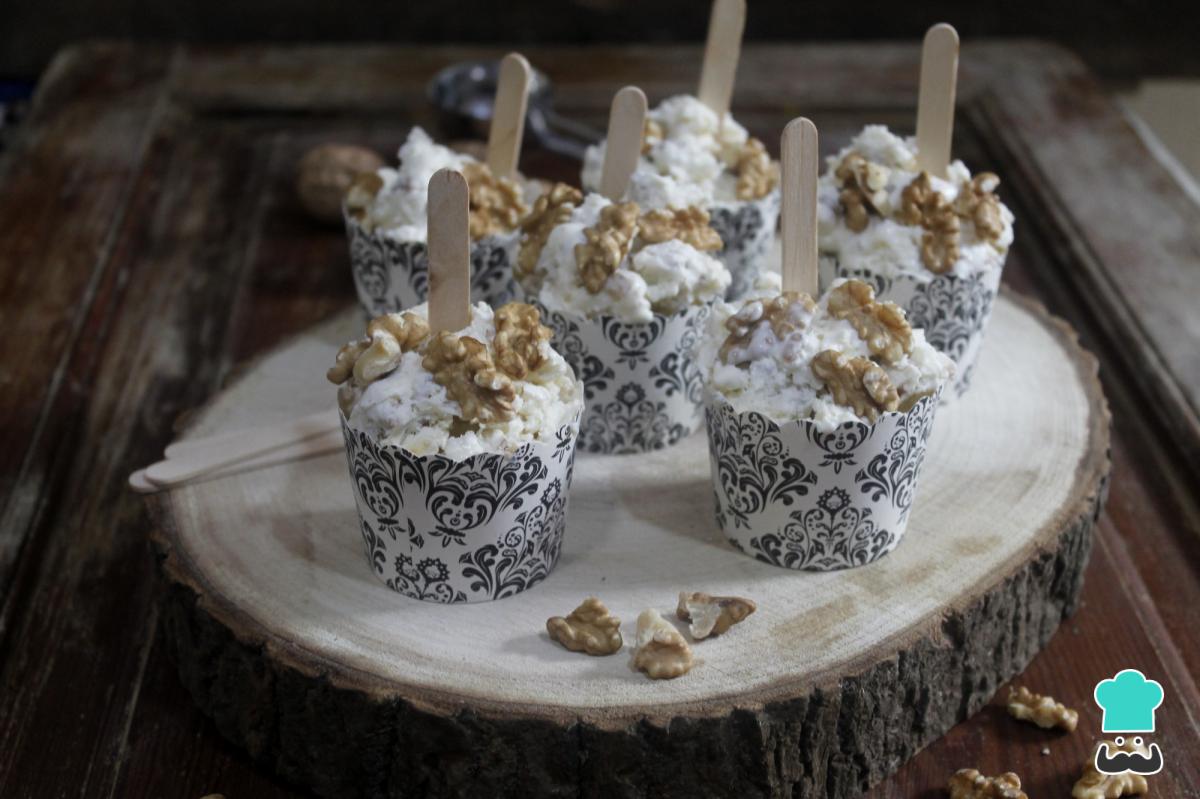Receta de Helado de nata casero con nueces
