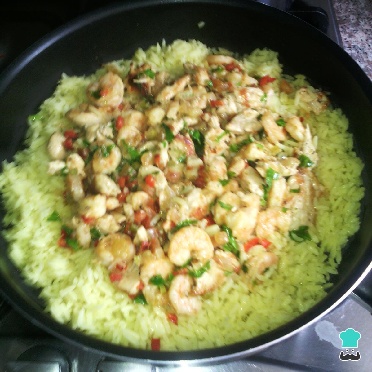 Receta de Arroz con camarones y pollo