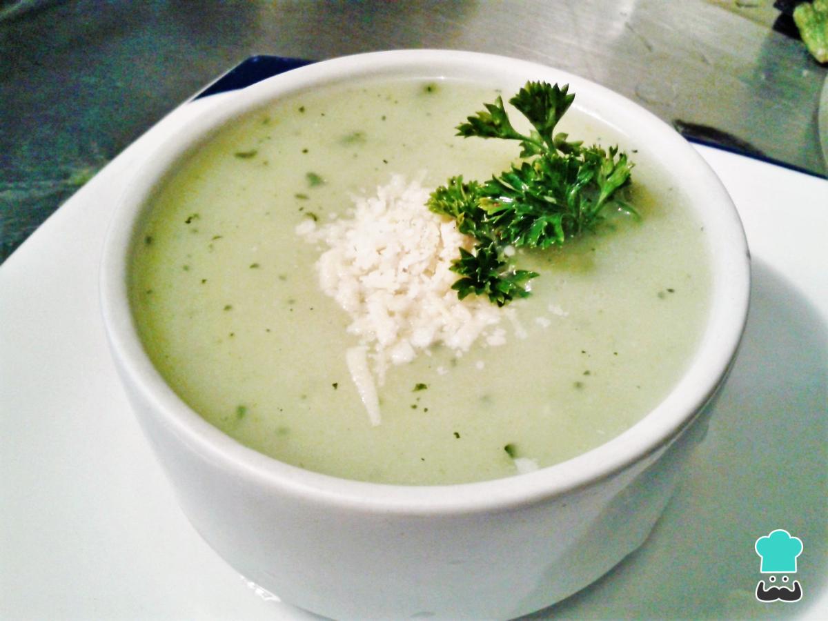 Receta de Crema de calabacín y cebolla