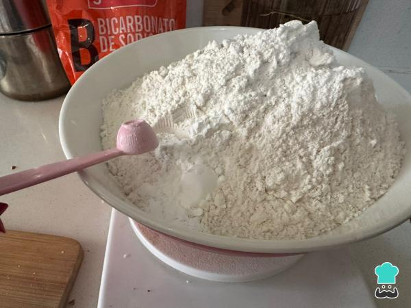 Receta de Pan de Pascua con frutos secos - Paso 3