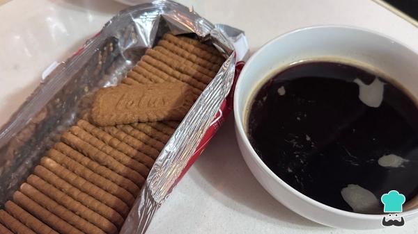 Receta de El tiramisú de Lotus más cremoso: un postre fácil y sin horno para sorprender - Paso 5