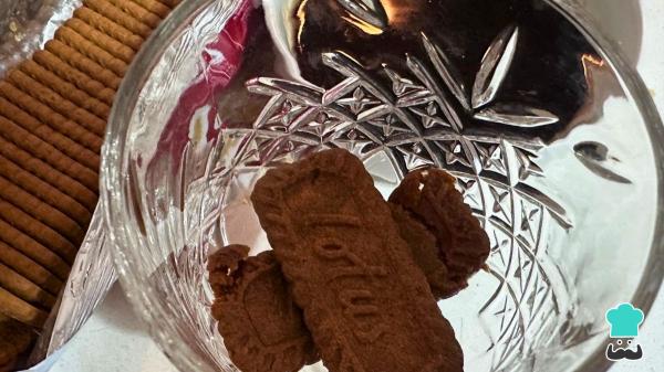 Receta de El tiramisú de Lotus más cremoso: un postre fácil y sin horno para sorprender - Paso 6