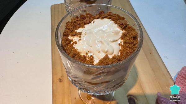 Receta de El tiramisú de Lotus más cremoso: un postre fácil y sin horno para sorprender - Paso 8