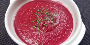 Salmorejo de remolacha