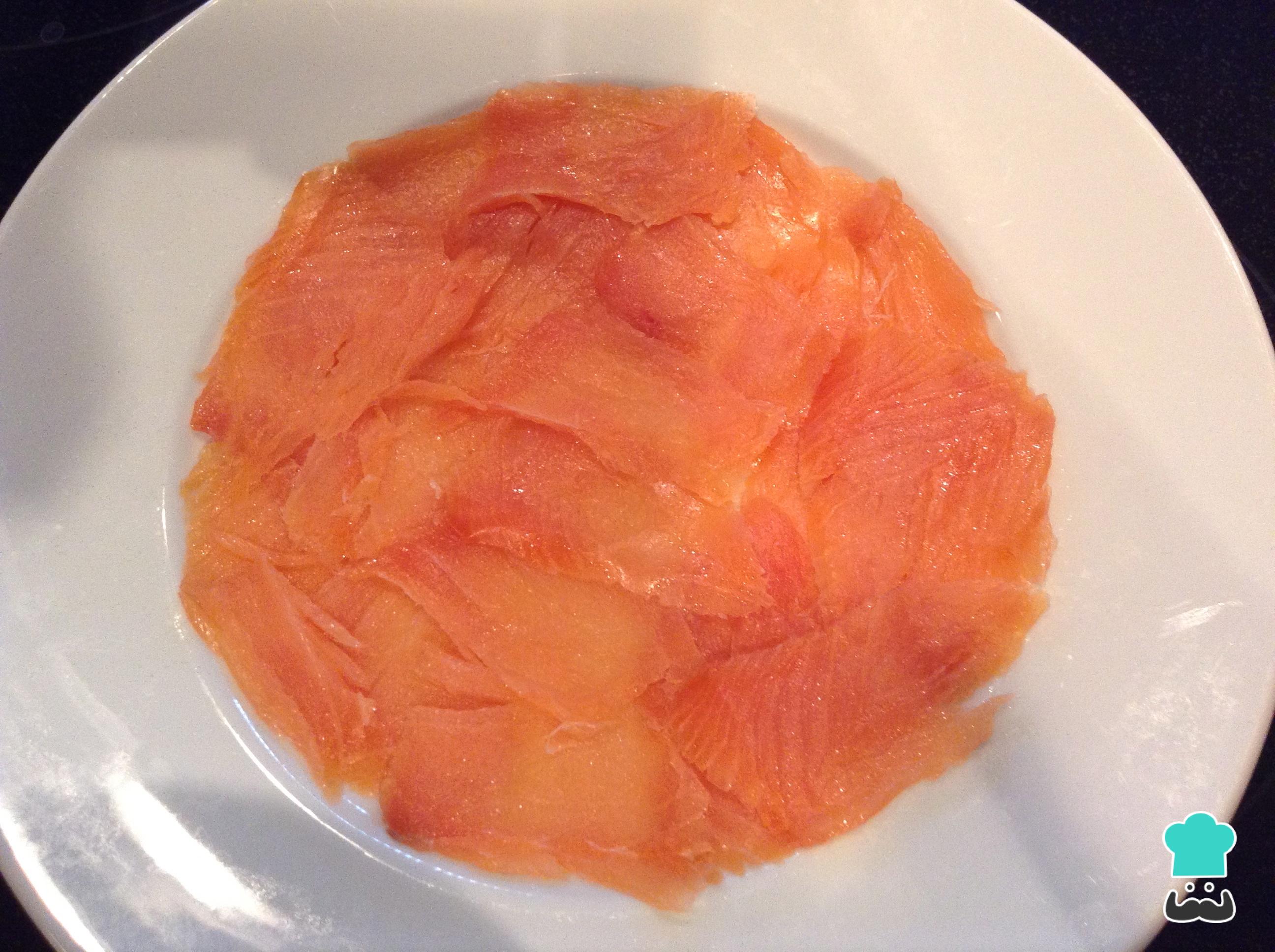 Carpaccio de salmón ahumado