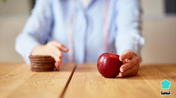 Un estudio de la UVa confirma el potencial de la manzana para controlar el apetito y la glucosa en sangre - El papel crucial de los polifenoles en el control de la glucosa