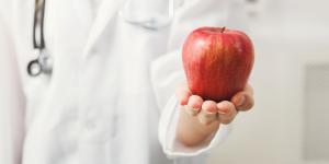 Un estudio de la UVa confirma el potencial de la manzana para controlar el apetito y la glucosa en sangre
