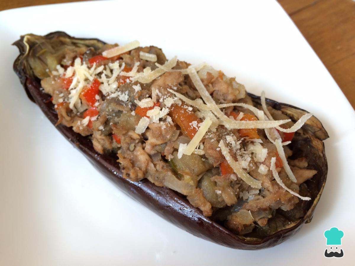 Receta de Berenjenas con atún al horno