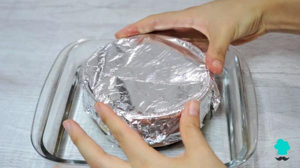 Receta de Flan de galletas de la abuela: el postre tradicional que solo necesita 4 ingredientes - Paso 6