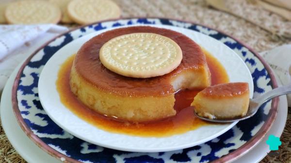 Receta de Flan de galletas de la abuela: el postre tradicional que solo necesita 4 ingredientes - Paso 8